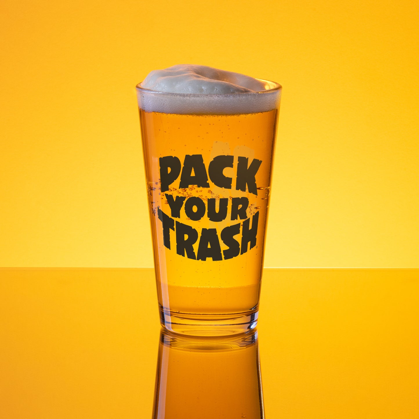 Pack Your Trash - Shaker pint glass