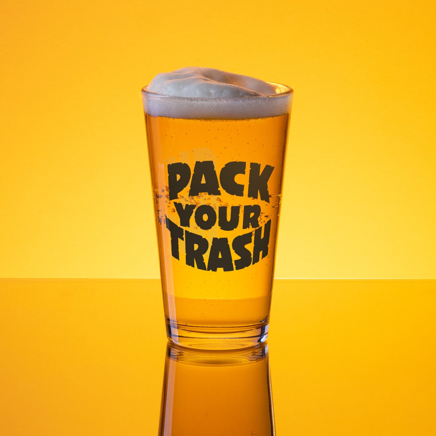 Pack Your Trash - Shaker pint glass